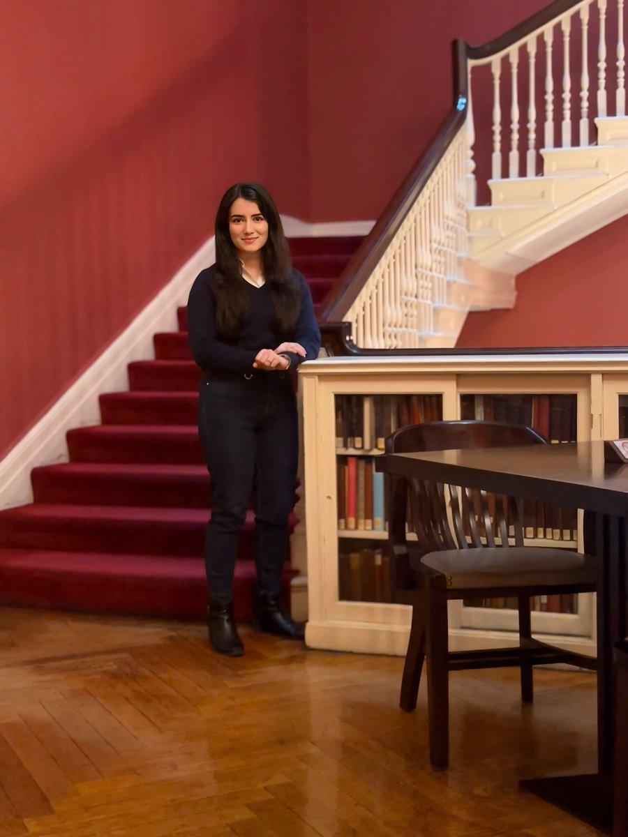 Debi Gonzalez (@debi_gm) on Twitter photo I’m thrilled to share that I will be starting my PhD in Clinical Psychology this fall under the mentorship of Dr.<a href="/JonComerPhD/">Jonathan S. Comer, PhD</a> at Florida International University. I’m incredibly excited to join his phenomenal team at the MINT Program for the next stage of my training. I’m thrilled to share that I will be starting my PhD in Clinical Psychology this fall under the mentorship of Dr.<a href="/JonComerPhD/">Jonathan S. Comer, PhD</a> at Florida International University. I’m incredibly excited to join his phenomenal team at the MINT Program for the next stage of my training.