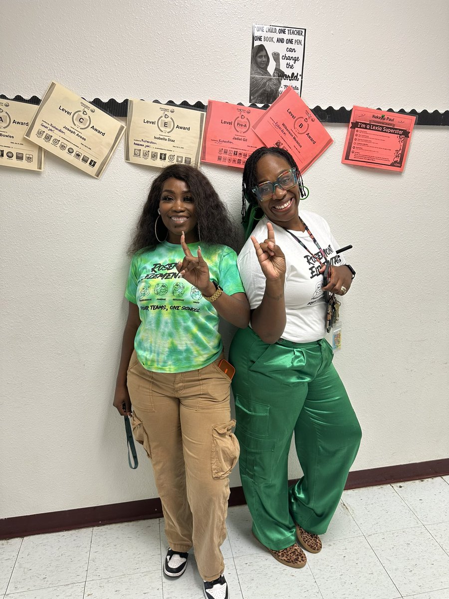 rosemont_es's tweet photo. Fridays are Spirit Day at Rosemont #EagleNationOCPS #RosemontMagic https://t.co/Opi28yYVwc