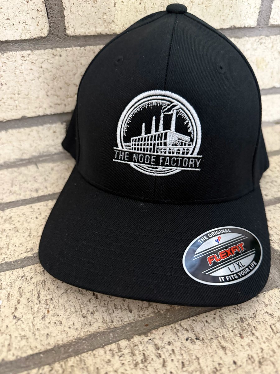 0xCryptoSwag tweet media