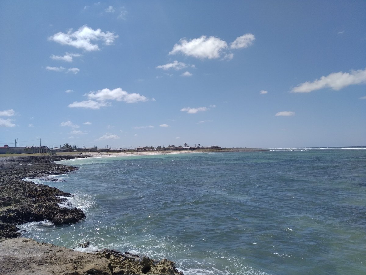 eiphhuebgpinv's tweet photo. Recorrido y trabajos de campo en la Planta Desalinizadora de Caletones en el municipio de Gibara, para la ubicación de un pozo de infiltración.
#UEBGP #HolguínSí https://t.co/oZNhCVc2eU