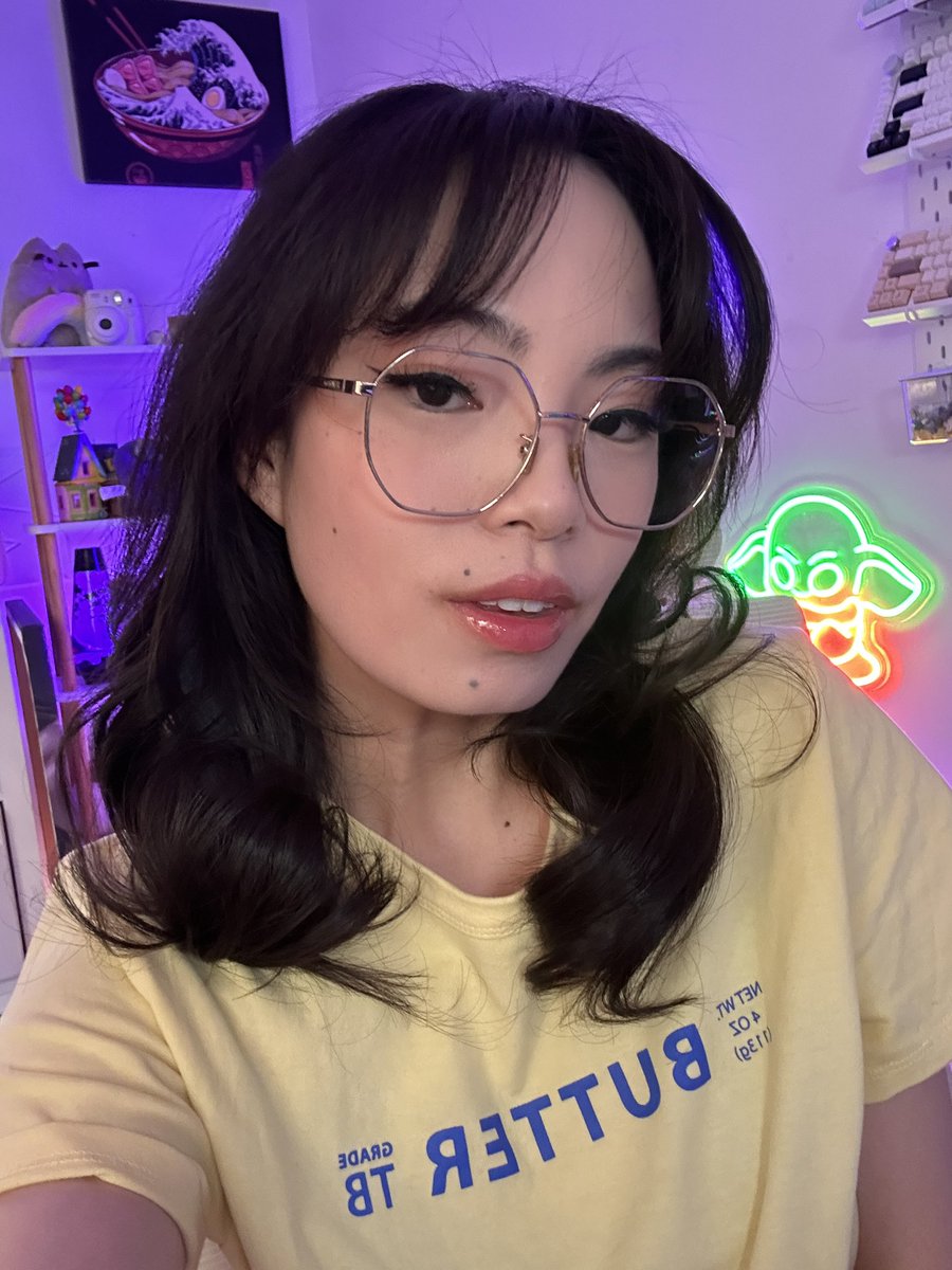 happy fri-yay ☀️🎉