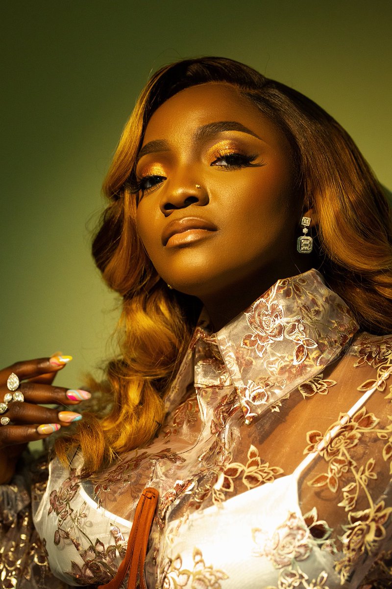 fansofSimi's tweet photo. World Simi’s Birthday 🩵
Happy birthday to the soft Queen!
The woman with the most sweetest yet powerful voice!! Our Queen!!
#Simi #Simiarmy https://t.co/Qqh5cI3109