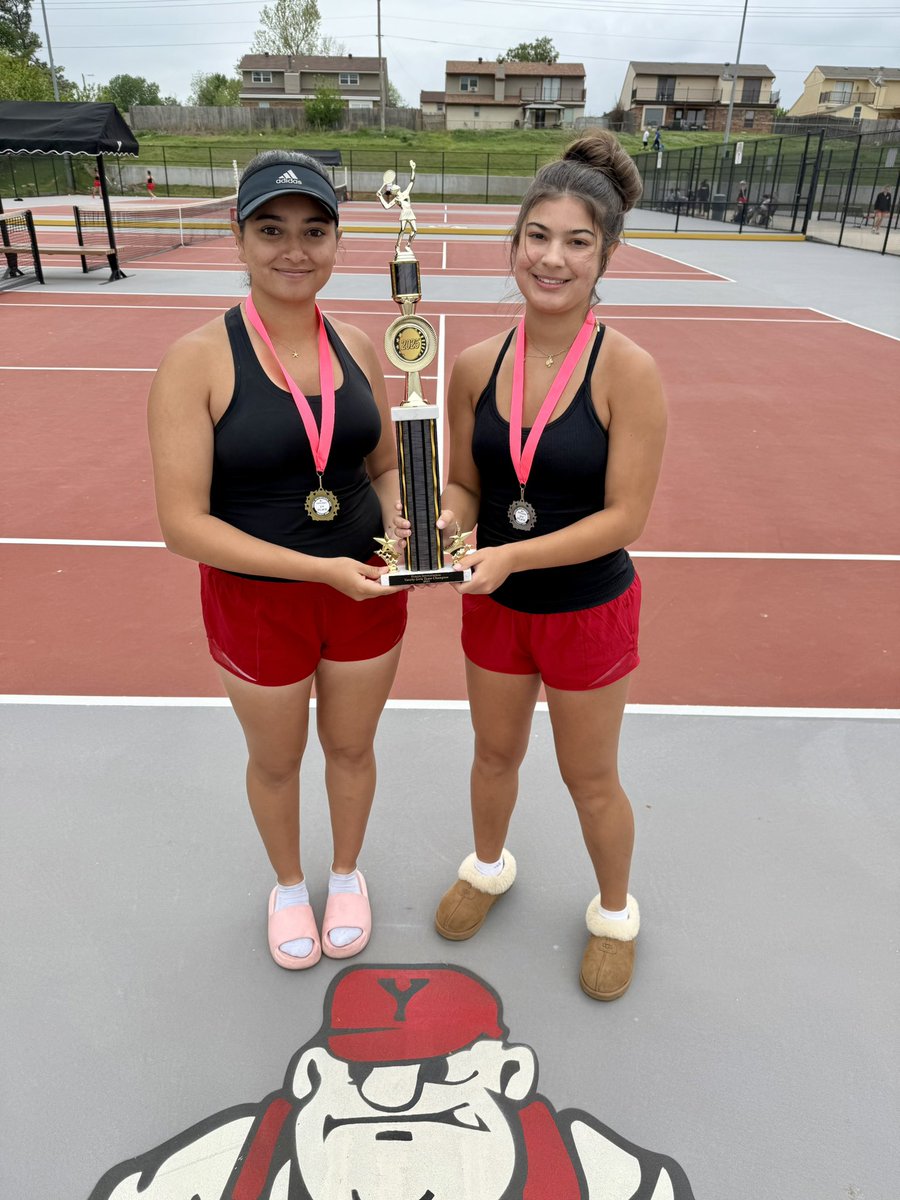 Yukon Tournament CHAMPIONS!!! Our varsity girls all made the finals individually in this all 6A tournament today and finished 1st as a team! 🏆

1S - Lara Dehya 🥇
2S - Brianna Hernandez🥈
1D - Kennedy Alexander &amp; Anneston Tempest 🥈🥈
2D - Nicole Mendoza &amp; Veena Ramasamy 🥈🥈