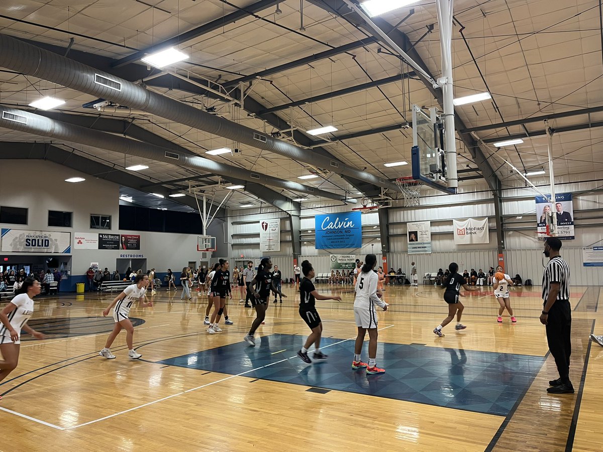 Underway at the #PGHBattleInTheBigFriendly
<a href="/JordynR_2028/">Jordyn Richardson</a> has <a href="/LEGYNDSWBB/">LEGYNDS Basketball Club WBB</a> off to a strong start with back to back steals and scores