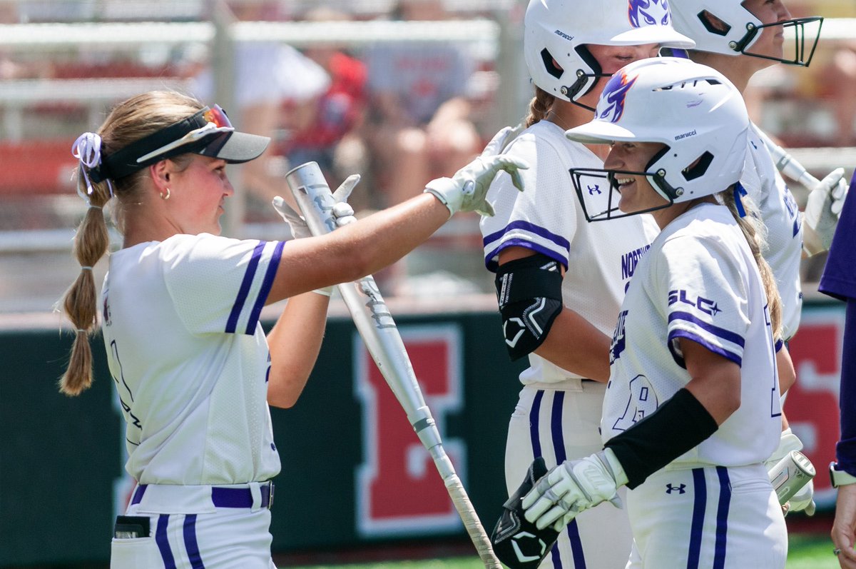 NSUDemonsSB's tweet photo. Today, we raked 🤘

1️⃣4️⃣ hits, 8️⃣ XBH, 3️⃣ triples (most in a game since 2013)

#ForkEm https://t.co/qUJkKOtZa6