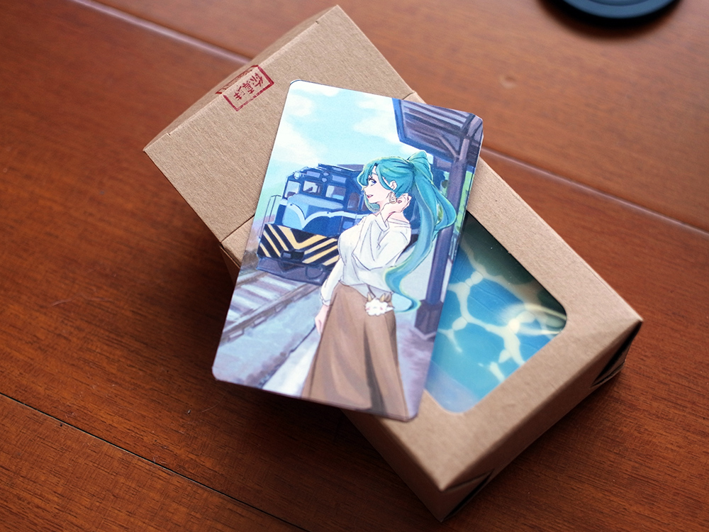 imoemo's tweet photo. #AxTris  #FeliaTiime 
各位好本次委託高雄手工皂工作室-223 studio 
製作鹿鳴娛樂AxTris-一期生斐莉雅 藍皮解憂號的印象肥皂 分別為白貝殼與米貝殼兩款、呈現乘坐藍皮解憂號欣賞東海岸之美景。 
產品內容
手工皂一塊
斐莉雅藍皮印象小卡一張
盒身開口印有斐姐的你真蚌印章圖案
(接下文) https://t.co/70ZKqS0x5O