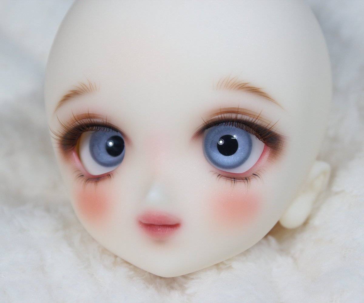 W (작업중) tweet media