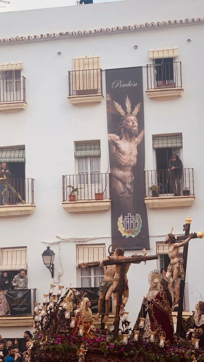 paoladevesa's tweet photo. Por los que no están pero se sienten como si estuvieran 💙 https://t.co/840syTM0Oa
