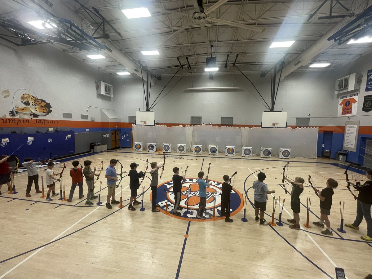 NatcherElem's tweet photo. Last round of archery club for the season! We honored our 6th graders with a Natcher Arrow. (1 of 2) https://t.co/OJeujKJaKh
