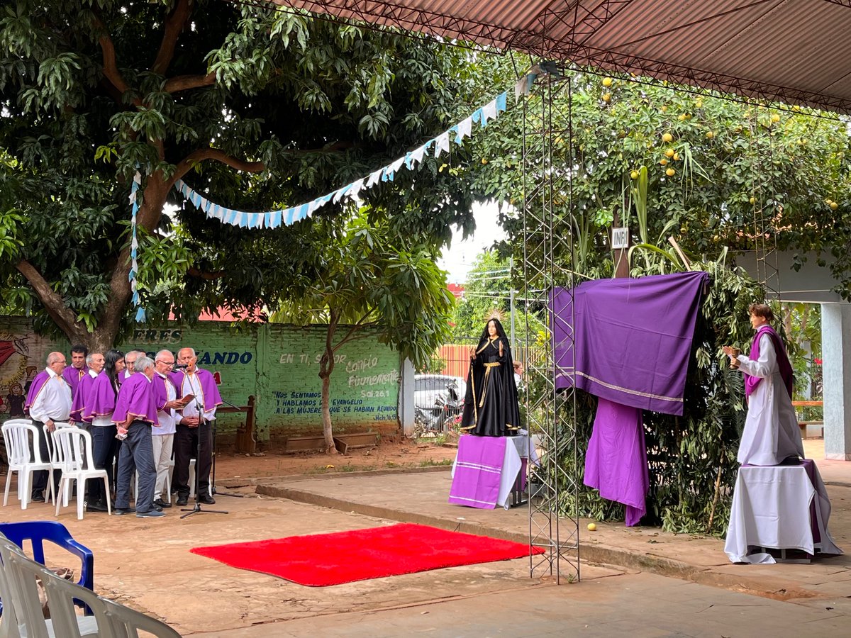 Semana Santa en 📍Capiatá, Paraguay 🇵🇾 donde la espiritualidad y la cultura local convergen, con elementos muy, muy nuestros.