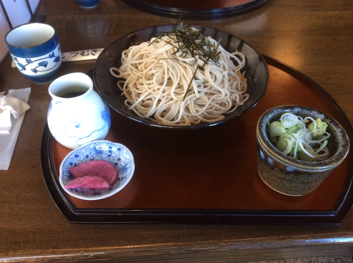 #羽黒山神社　#鶴岡市
こんにちは😃
ずっちゃんです。
これから山形県鶴岡市にある羽黒山神社に
参拝行きたいと思います！
冬晴れでとても気持ちのいい風が吹いています☀️
帰りに美味しい蕎麦を食べました😋
ありがとうございました。