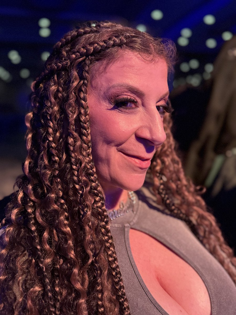 Robert Gunner (@itsrobertgunner) on Twitter photo Snapped this photo of <a href="/SaraJay/">Sara Jay SFW Official</a> at the <a href="/EXXXOTICA/">EXXXOTICA Expo</a> Fannys award show, sheโs such a great and confident person Snapped this photo of <a href="/SaraJay/">Sara Jay SFW Official</a> at the <a href="/EXXXOTICA/">EXXXOTICA Expo</a> Fannys award show, sheโs such a great and confident person