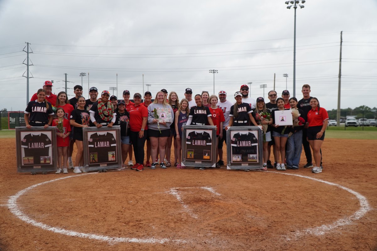 We LOVE our seniors

#DealTheCards #LUcky13