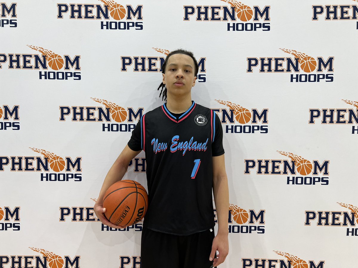 6’3 ‘28 Kyle Delves (Team New England) is a knockdown shooter. Whether off the catch, bounce, or off movement, he’s shown the ability to apply pressure in a variety of ways. Useful creator and off-ball threat. Scrappy defender #PhenomSerosOpen