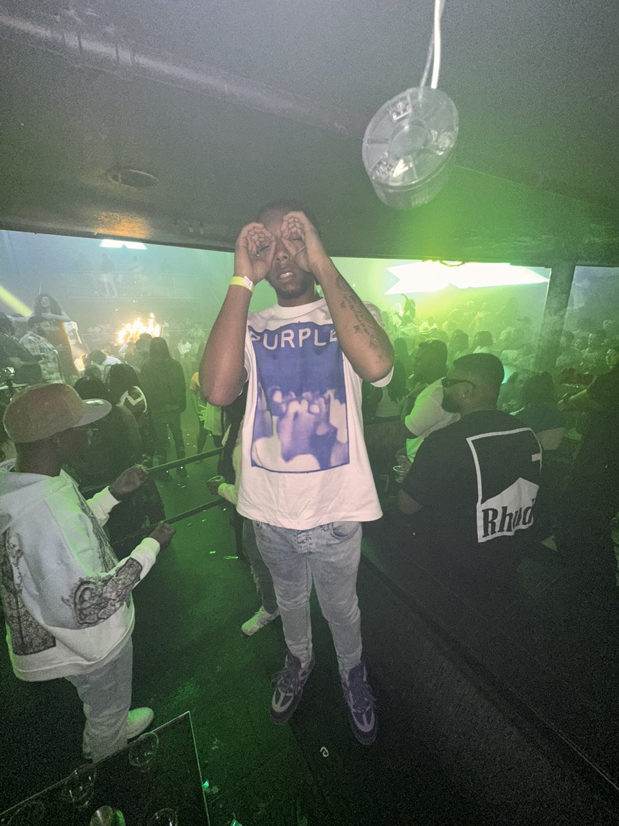 liltej___'s tweet photo. dese niggas throw salt dey like how I ball , buckshot hit em make em bounce off da wall #longlivespazz https://t.co/FpiKlcWOAf