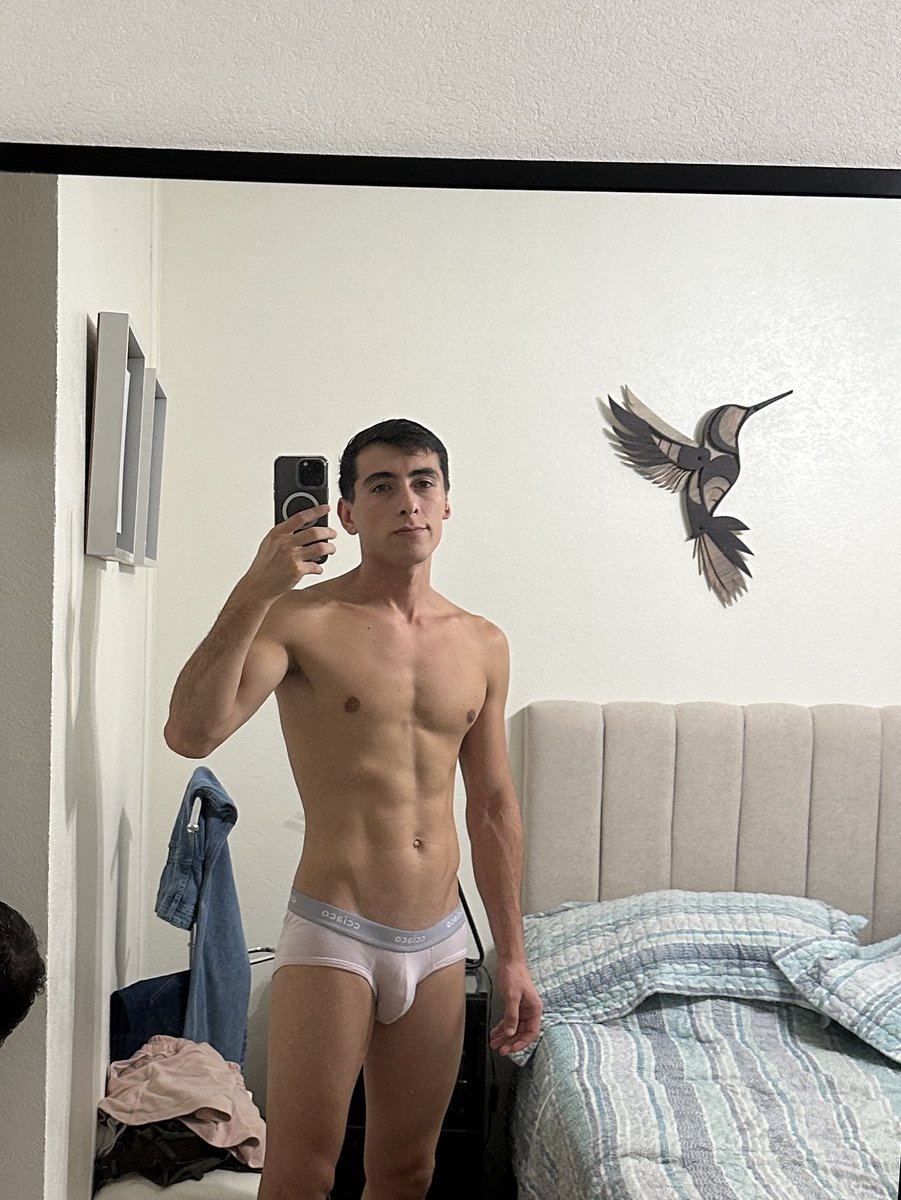 Enzovittori_'s tweet photo. Chudai 🤭 https://t.co/IIiGkvPXMl