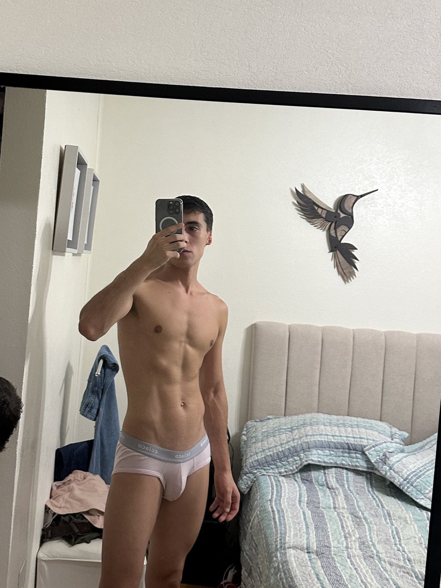 Enzovittori_'s tweet photo. Chudai 🤭 https://t.co/IIiGkvPXMl
