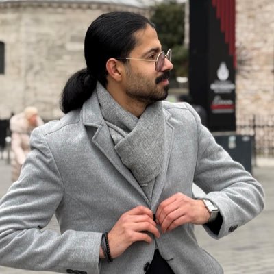 EngHussain_3li's tweet photo. #NewProfilePic https://t.co/N6jivE9NR2