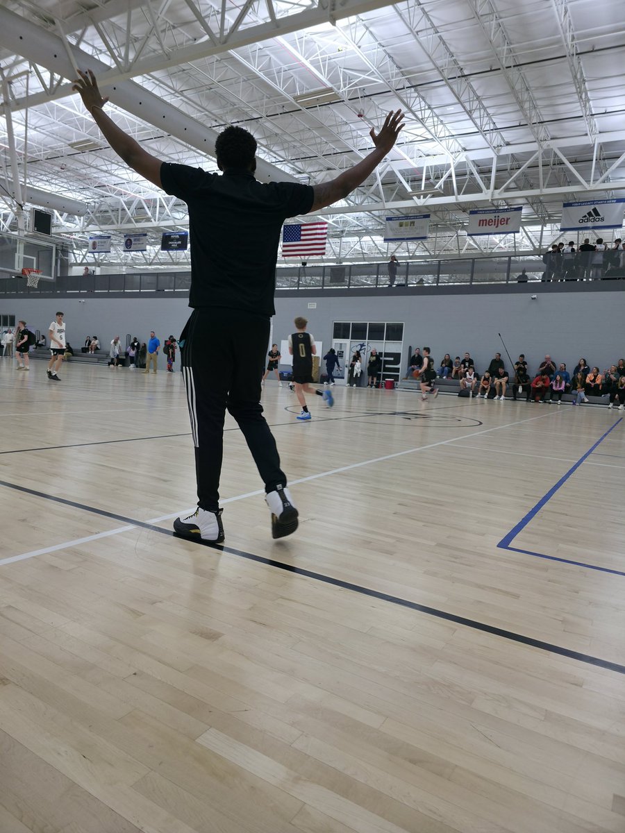 Michigan Goonies AAU tweet media