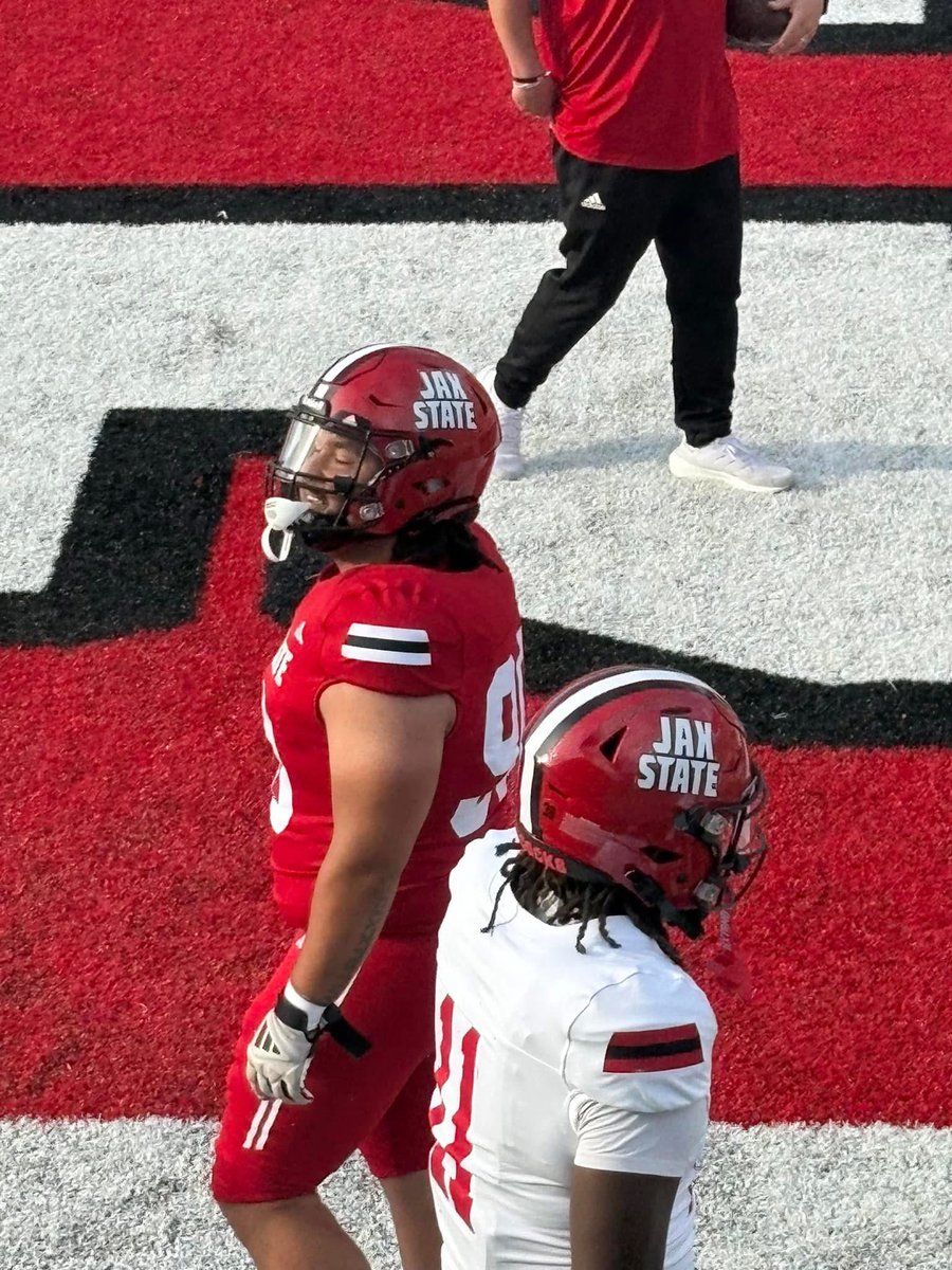 CoachNSims's tweet photo. Spring game 💯🤙🏽 https://t.co/aJwp088wV0