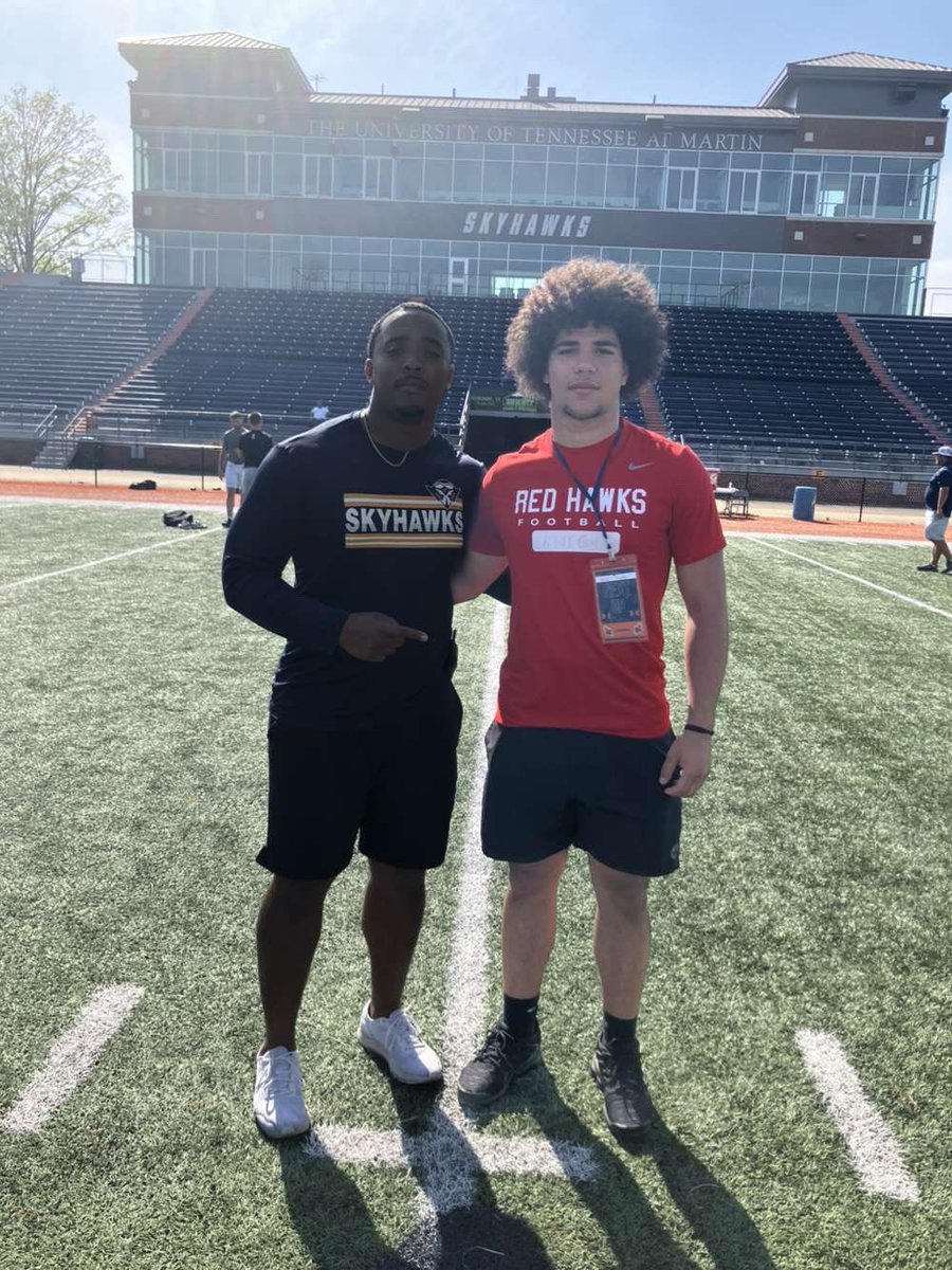 Xavier Knight 2026 RB/LB (@xavierknight08) on Twitter photo I had a great day today at UT Martin. <a href="/UTM_FOOTBALL/">UT Martin Football</a> <a href="/Coach_JSimpson/">Jason Simpson</a> <a href="/CoachLeno_UTM/">Lenon James Jr.</a> <a href="/coachperry_8/">Josh Perry</a> <a href="/HunterKendall44/">Coach Hunt🙏🏿</a> <a href="/CSmithScout/">Chris Smith</a> I had a great day today at UT Martin. <a href="/UTM_FOOTBALL/">UT Martin Football</a> <a href="/Coach_JSimpson/">Jason Simpson</a> <a href="/CoachLeno_UTM/">Lenon James Jr.</a> <a href="/coachperry_8/">Josh Perry</a> <a href="/HunterKendall44/">Coach Hunt🙏🏿</a> <a href="/CSmithScout/">Chris Smith</a>