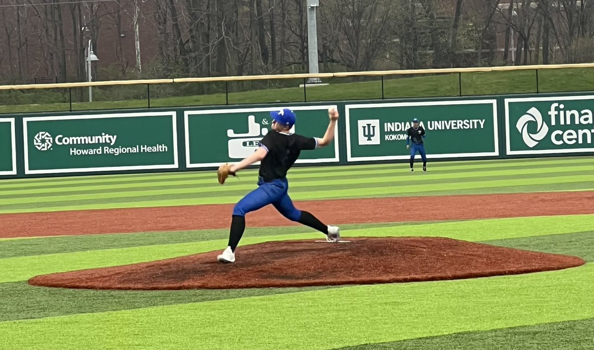 hotdogsports's tweet photo. Varsity Baseball 
⬆️8️⃣ At Kokomo 
Frankfort 2
Kokomo 2 https://t.co/5I064fFaJb
