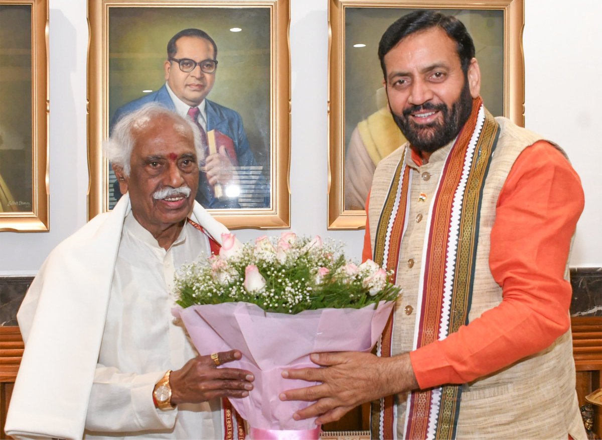 Nayab Saini tweet media