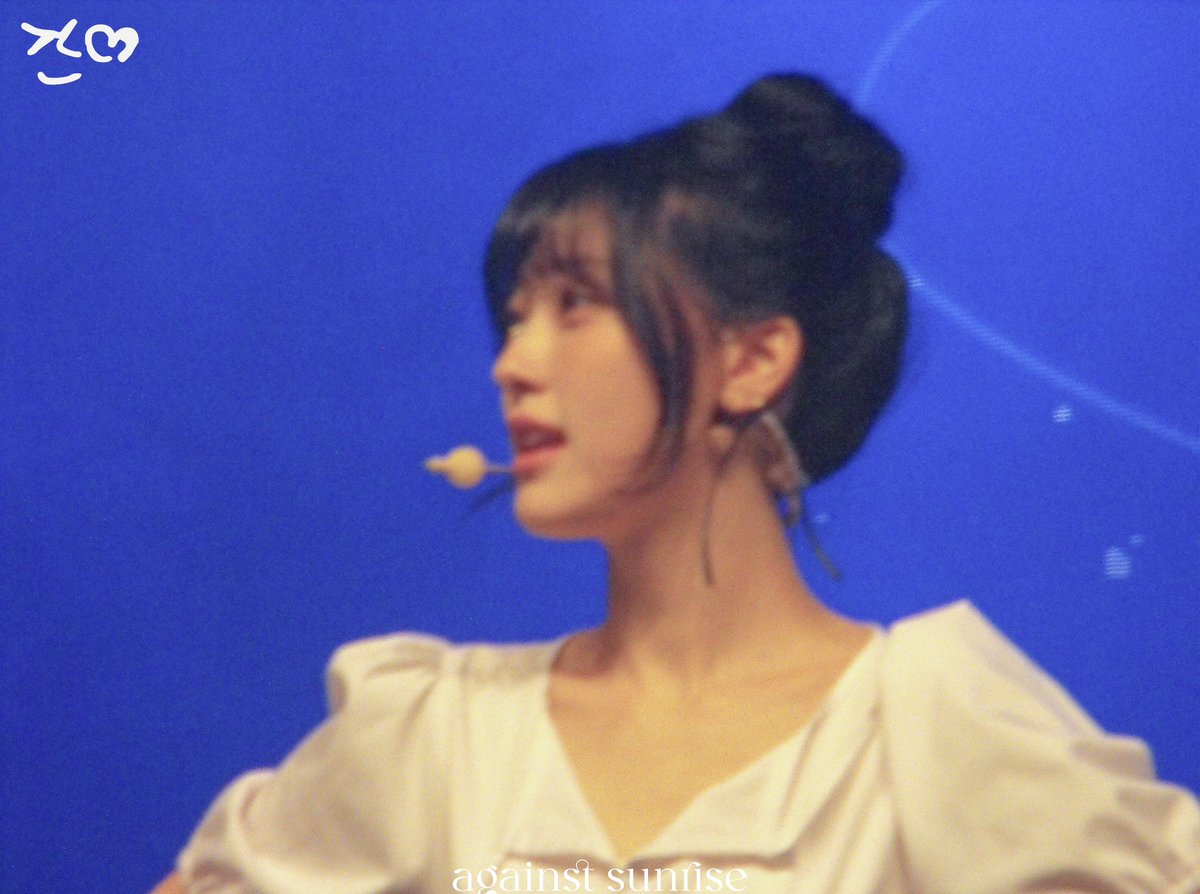 240416 빈티지 느낌.. 넘 좋아 🪞📸🫧

#아르테미스 #이달의소녀
#Choerry #ARTMS #ARTMSinSF 
#보우블안에_쩨리