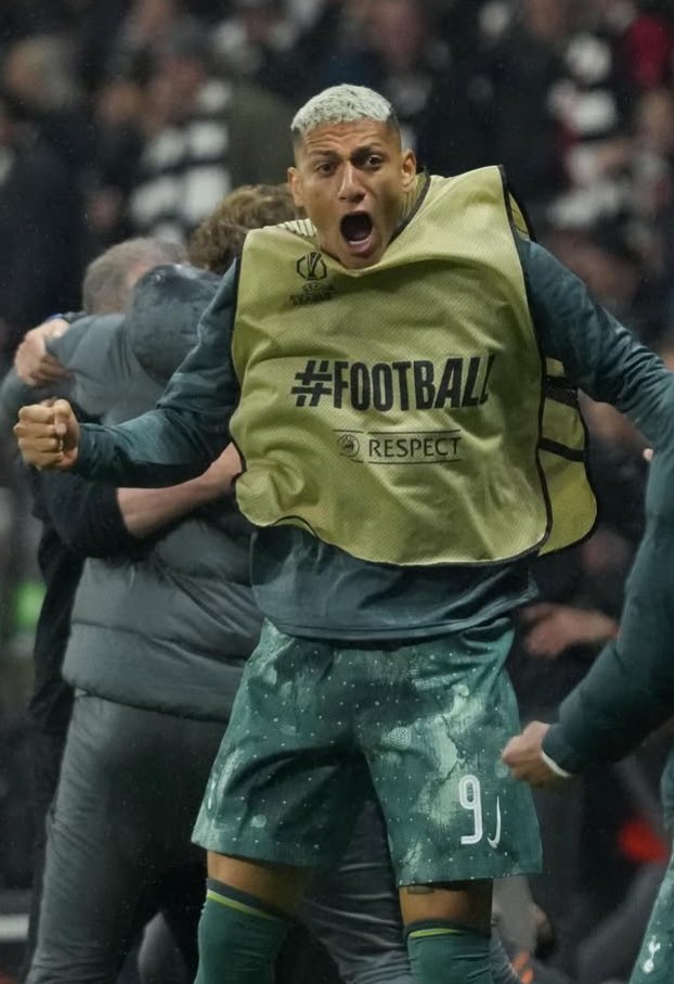 When it’s your birthday and every bet you hit for the day cashed 🤣🐧