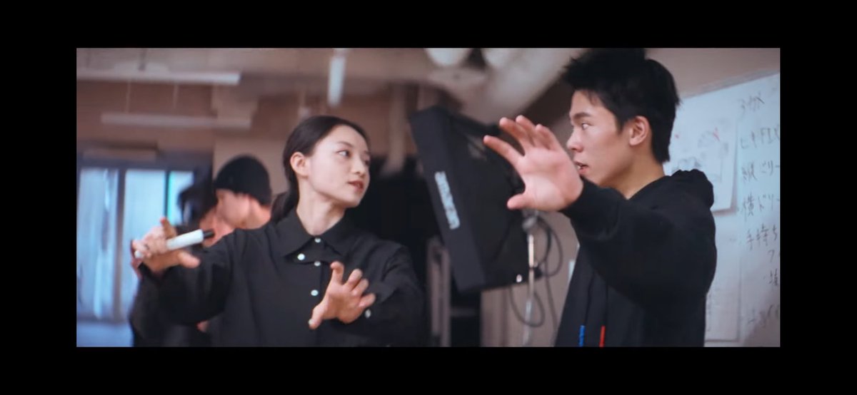 sara_mochida's tweet photo. バンタンミュージックアカデミー

開校記念PVに出演させて頂きました！🎊

私は映像監督を志す学生の役です！

若者の夢と青春が詰まった素敵なPVなので
ぜひYouTubeでご視聴ください!!
↓↓↓
https://t.co/WCZaiM7tIj

 @vantanmusicacademy #バンタン  #バンタンミュージックアカデミー https://t.co/C4eW2uLGuF