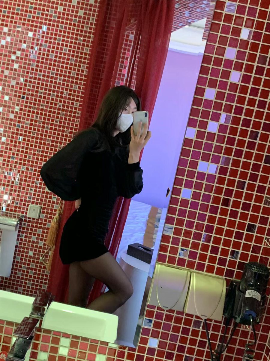 beibei0211's tweet photo. #cd
#시디 
#伪娘 https://t.co/J3p6CuF7V9