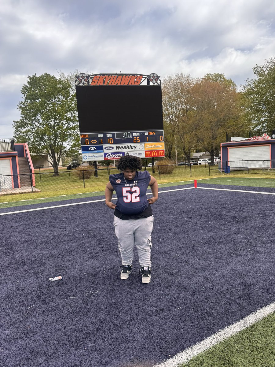 CJSaulsberry28's tweet photo. Thank you @UTM_FOOTBALL for the invite to the spring game! @CoachLeno_UTM https://t.co/3hp46Z1TUJ