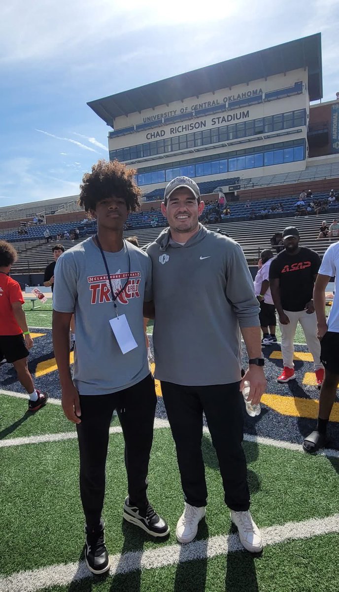 Thank you <a href="/ucobronchofb/">UCO Football</a> I had a blast at the spring game and thank you <a href="/Coach_TPearson/">Thomas Pearson</a> <a href="/Coach_Curlee/">James Curlee</a> <a href="/AdamDorrel/">Adam Dorrel</a> See you at camp.🐴🏈🐴