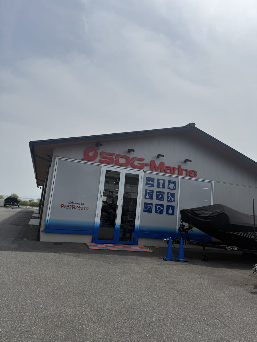 hideyukishimago's tweet photo. SDGマリンでボートパーツお買い物
在庫豊富なので助かります!
@SDGmarinebiwako
#basscat
#バスボート https://t.co/PFCXogxgKa