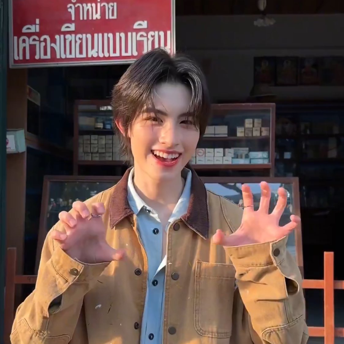 ส้ม tweet media