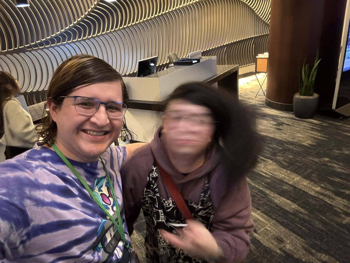 Evershadee's tweet photo. .@VyletPony in the flesh! 💫 https://t.co/d7NFeWMLxr