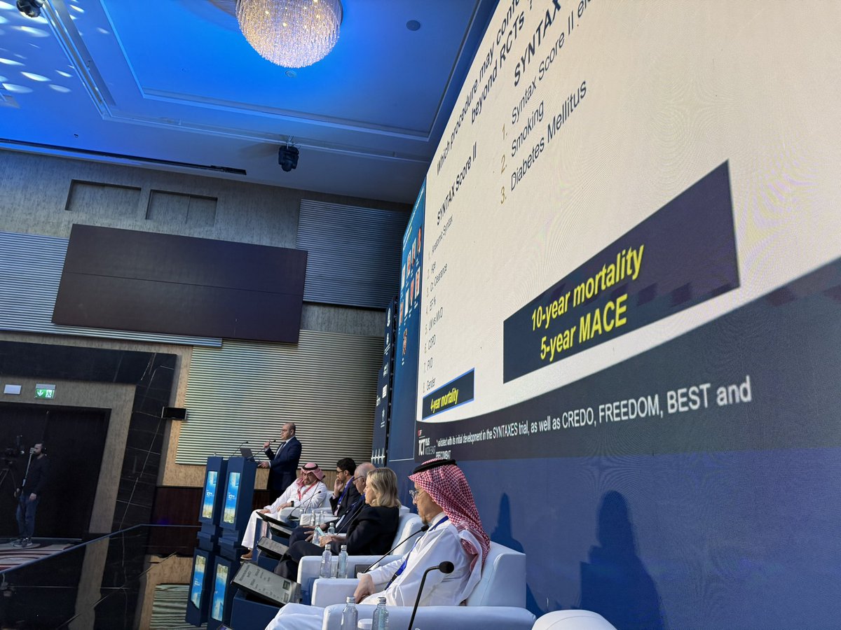 KardiologieHH's tweet photo. #LiveSession on #IVUSguided LM-PCI
Now in the Main Arena
at #TCTMiddleEast2025 

@mirvatalasnag @drptca @AlkashkariWail @kfaraidy @mmamas1973 @crfheart @TCTConference @TCT_ME_ @alaide_chief @ziadalinyc https://t.co/FTzWZrsp9R