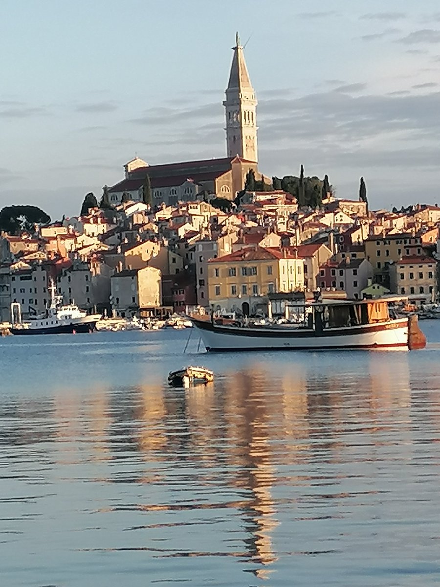 KakoDaNeBre's tweet photo. Dobro jutro tipkarosi https://t.co/u3Y9aCWNRf