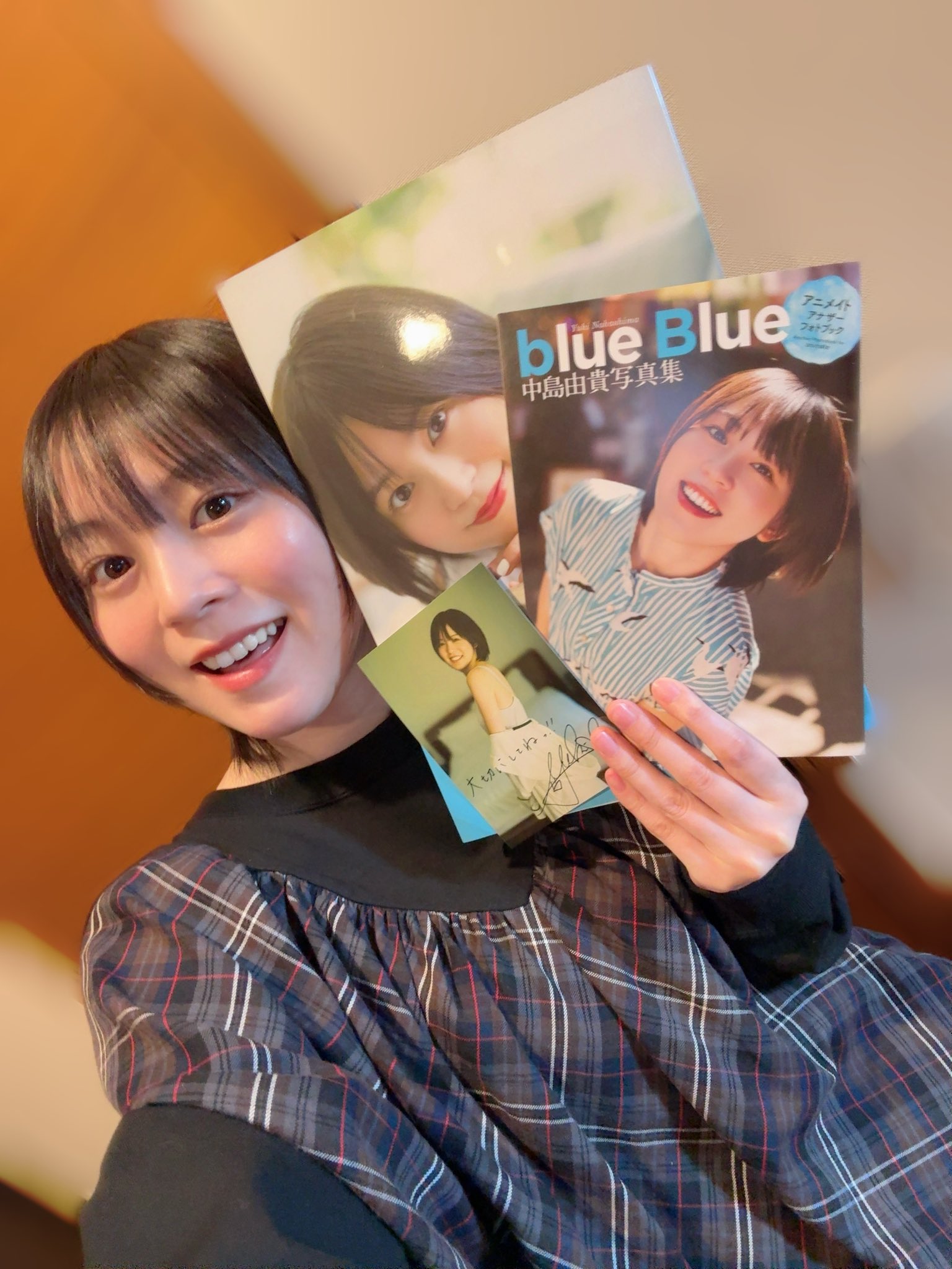中島由貴の最新写真集、4月25日発売！オーストラリアで撮影され