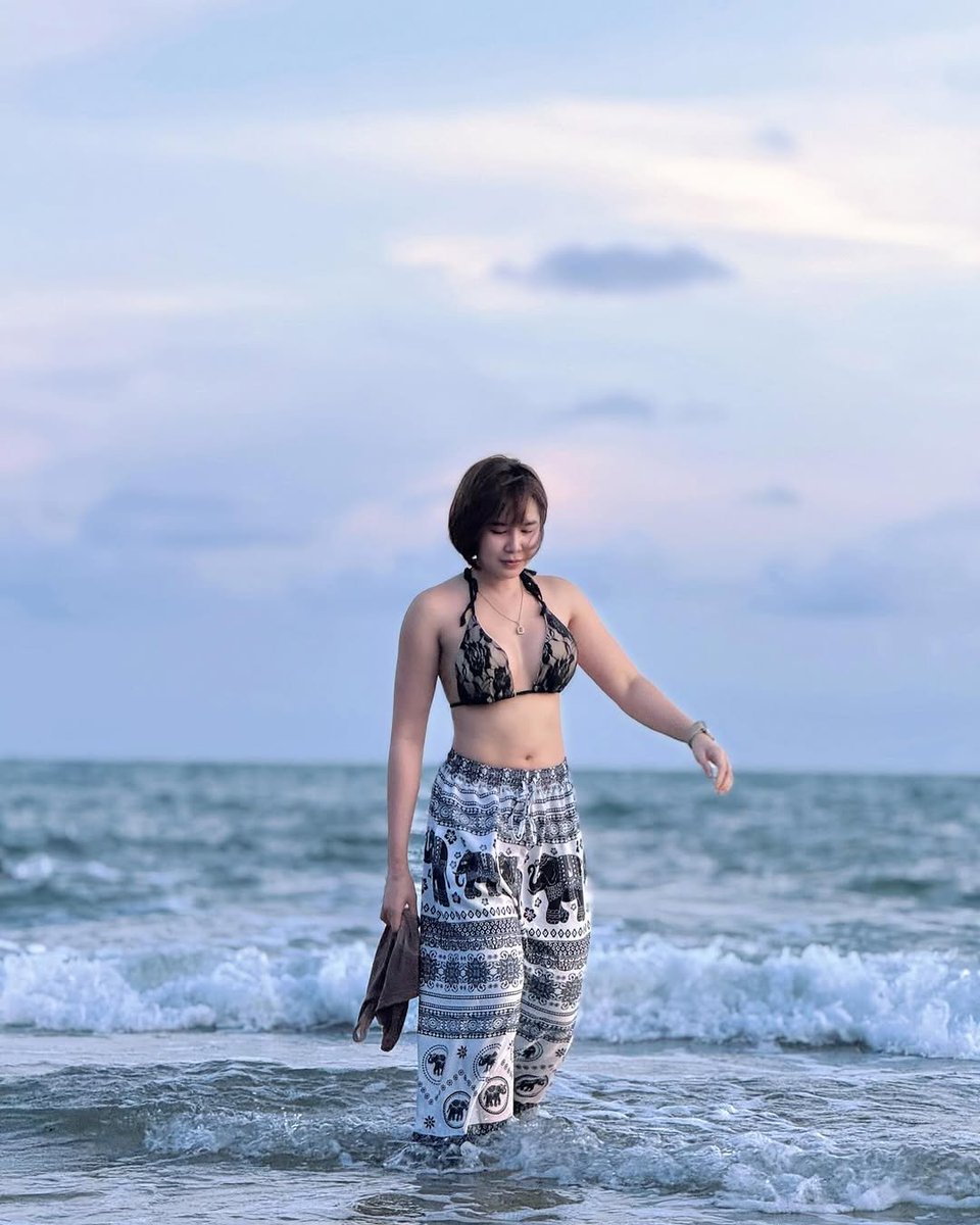 nes2589z's tweet photo. ทั้งร้อนทั้งอ้วน #ทะเล #sea https://t.co/uDmINVkiLb