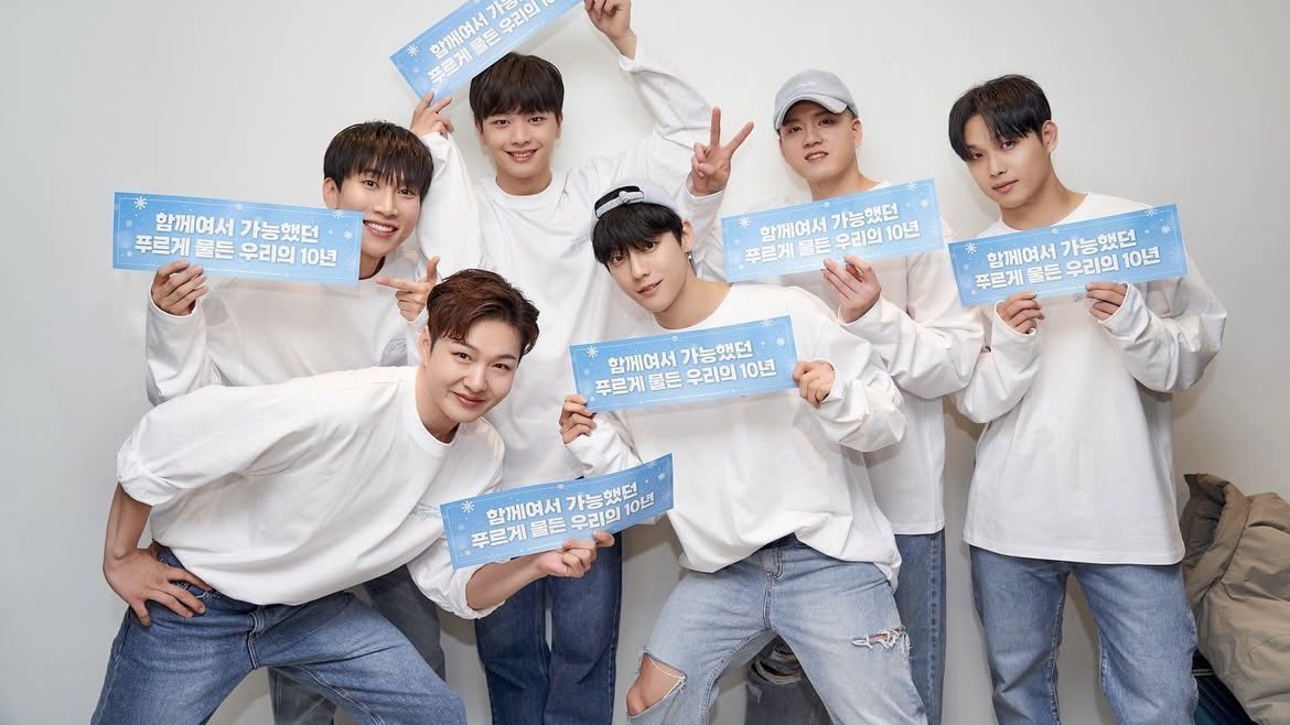 BTOPINK tweet media