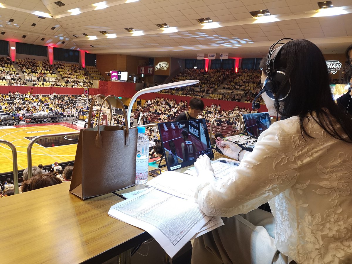 jsmbigbenn's tweet photo. 4/19(土)、4/20(日) B1リーグ第33節 越谷アルファーズ×仙台89ERSの試合を解説させて頂きます。

#中川聴乃
#Bリーグ 
#バスケットLIVE 
#越谷アルファーズ 
#仙台89ERS https://t.co/cLTf40gVcS