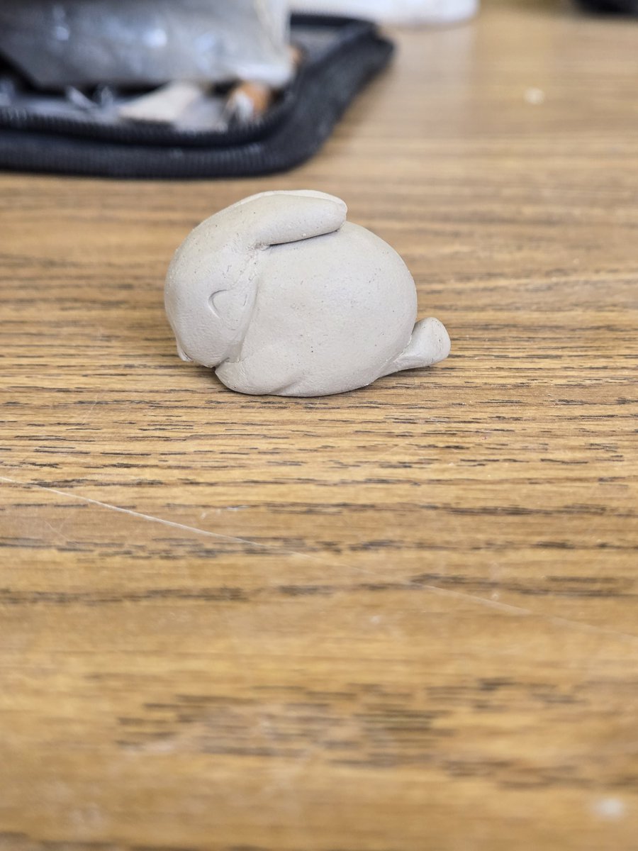 KujaTheGhoul's tweet photo. This silly little bunny i made for a friend
#bunny #Clay #art https://t.co/ZDDeUu9a3z