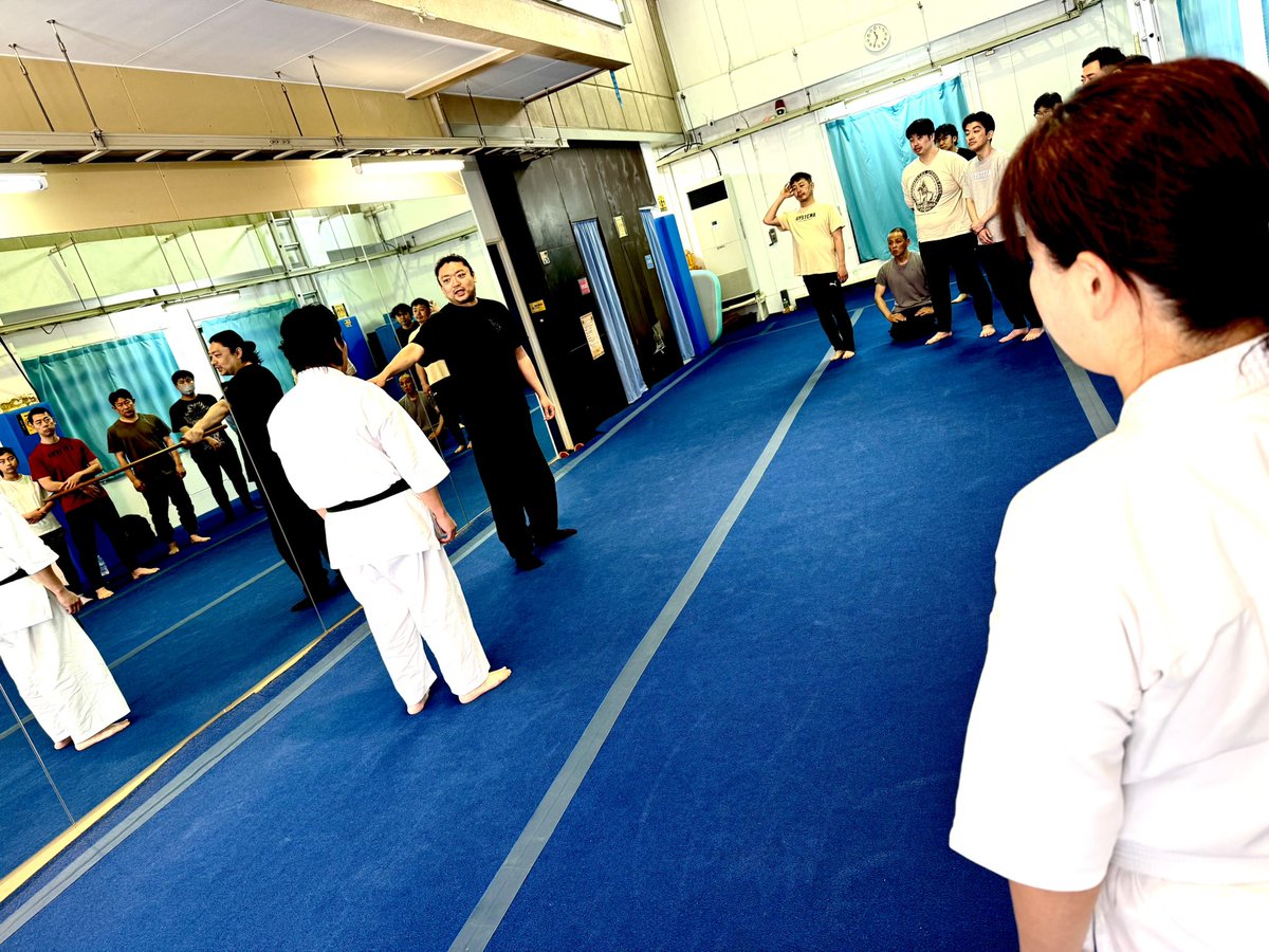 systemaTYO's tweet photo. 久々の影武流&システマコラボセミナー。
すごい勉強になった!
参加者の皆さん、雨宮先生、ありがとうございます!! https://t.co/h4lxmGq3uC