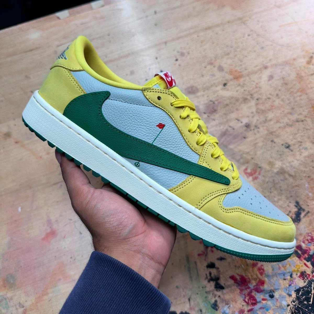 Travis Scott x Air Jordan 1 Low OG 