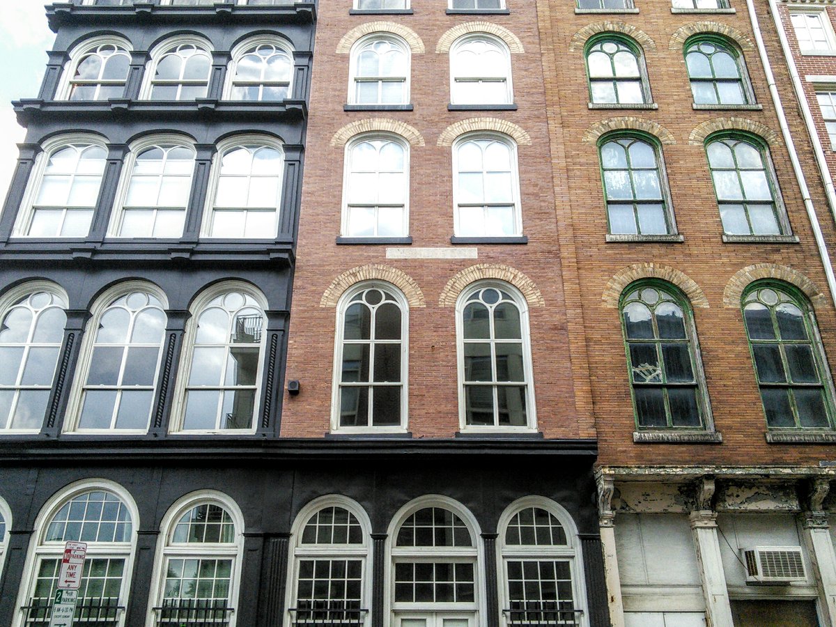 AbeOnVacation's tweet photo. Just some building we saw walking around Philly....
@visitphilly #philly #philadelphia https://t.co/TPnJGC4Thj