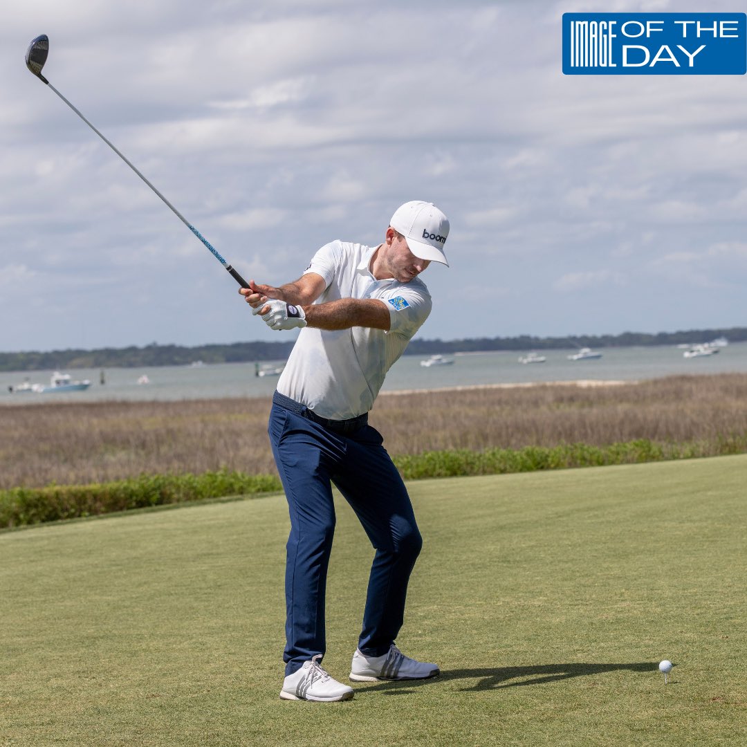RBC_Heritage's tweet photo. Precision meets power. 🏌️‍♂️

Friday’s image of the day is brought to you by #TeamRBC’s @ntaylorgolf59. https://t.co/eyCTbatxl7