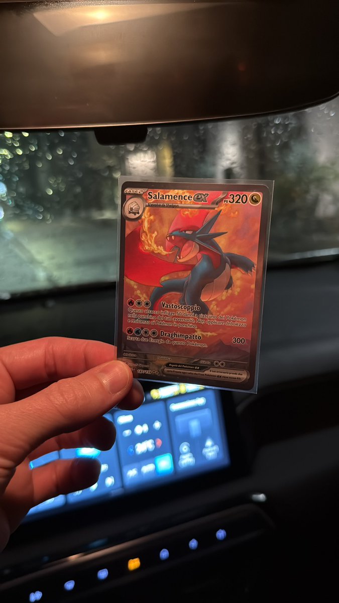 Red_Red_TCG's tweet photo. About yesterday night: 🥉place in the League Challenge with these sixty, and a crazy pull 🔥

🐢🦬 https://t.co/mM5aQKgavw