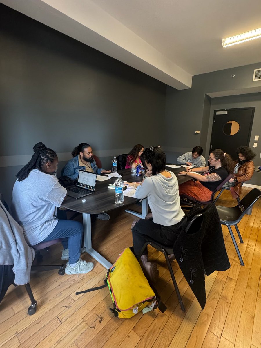 ValerieComplex's tweet photo. First table read for my horror script. 

Really good idea to have professionals read your writing out loud. It helps so much. Also felt good to hear it all brought to life. https://t.co/xzWttsCyc0