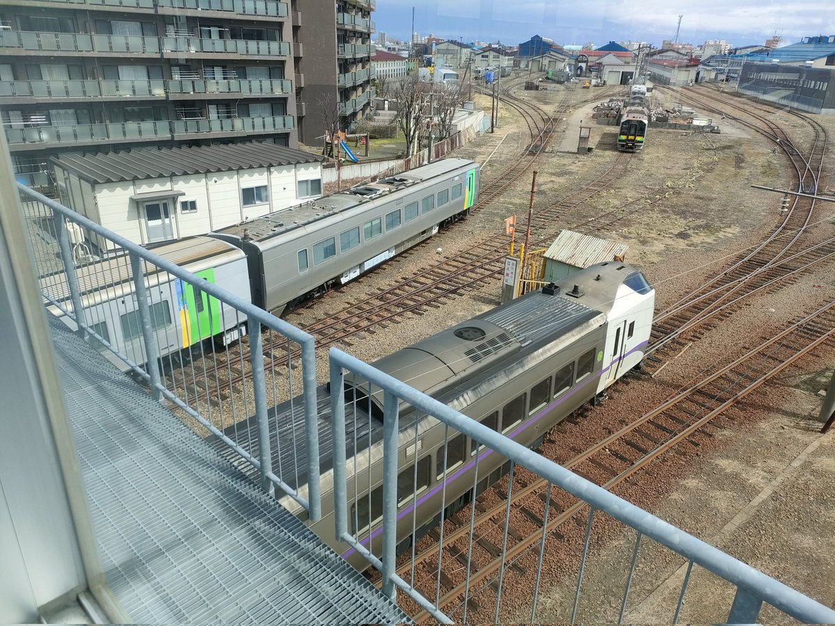 AP_3921M's tweet photo. もう７８９系は満身創痍 https://t.co/FGtrto0iKc